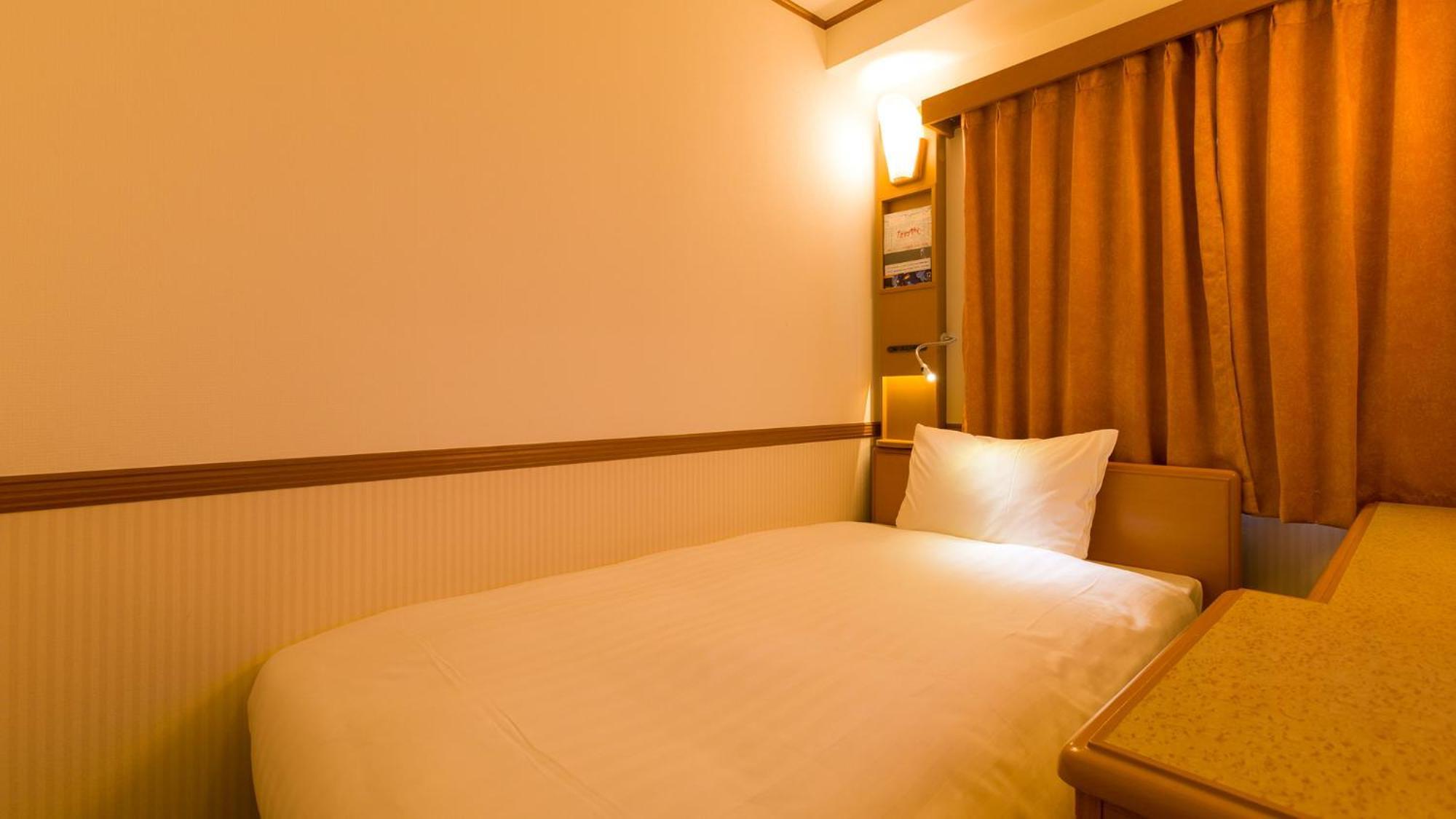 Toyoko Inn Yokohama Sakuragicho Kamer foto