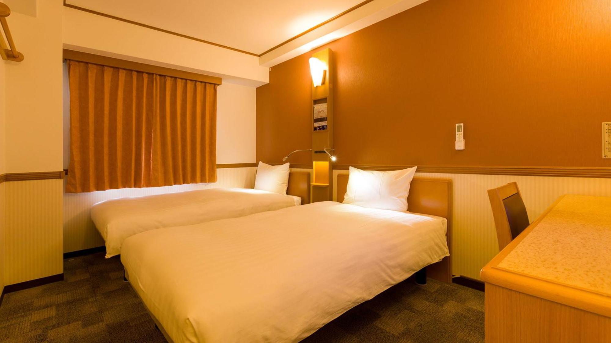 Toyoko Inn Yokohama Sakuragicho Kamer foto